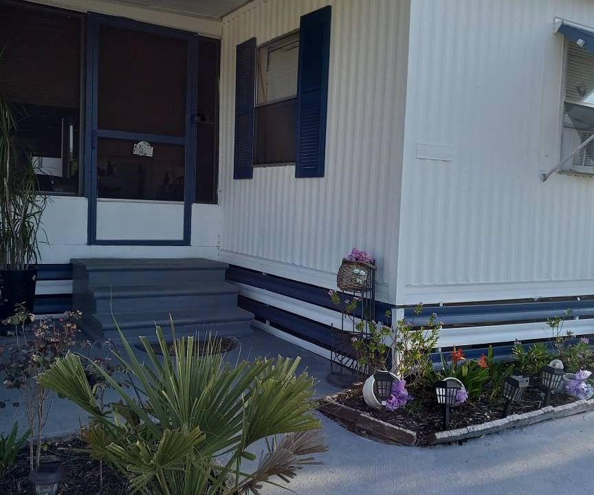 1st image of 8851 Fighting Irish Ln