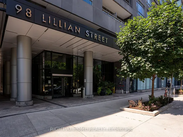98 Lillian St #916, Toronto, ON M4S 0A5