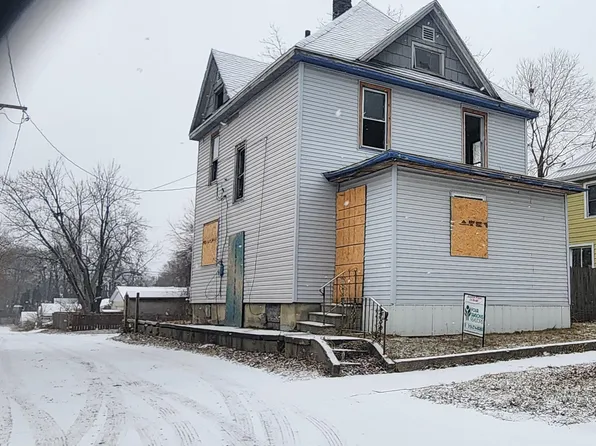 1310 South St, Waterloo, IA 50702