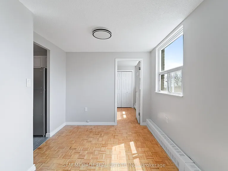 62 Spencer St E #202 — Photo 5