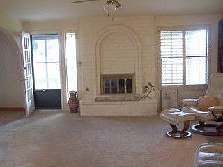 2nd image of 1704 Jerry Abbott St