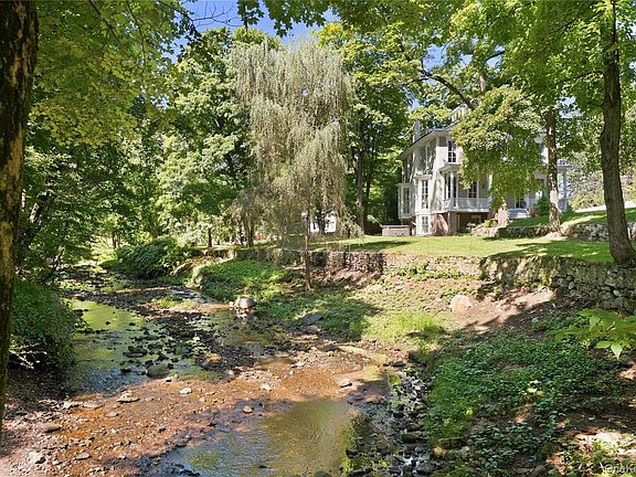 4th image of 3 Demarest Mill Road