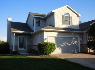 7413 Golf Gate Dr, Lansing, MI 48917