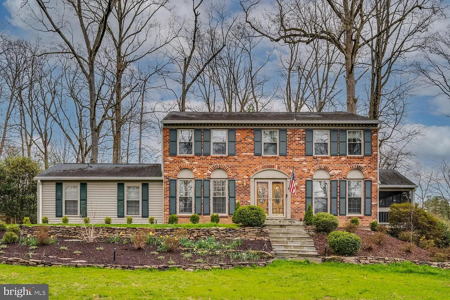 723 Forest Park Rd photo 1