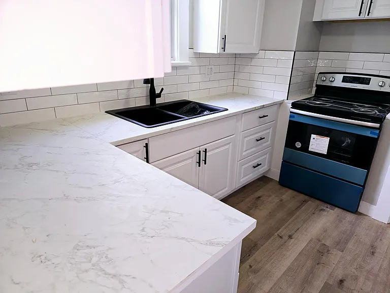 2744 Dwight Ave — Photo 14