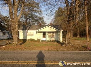 1225 W Georgia Rd, Woodruff, SC 29388