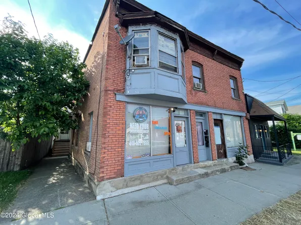 621 3rd Avenue, Watervliet, NY 12189
