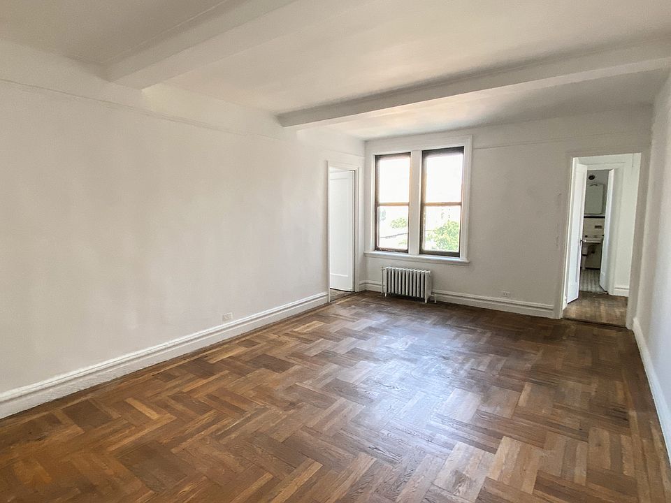 1st image of 107 W 86th St #12F