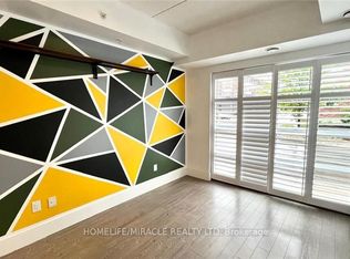 15 Prince Albert Blvd #107, Kitchener, ON N2H 0C2