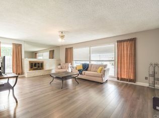 566 S Laurinda Ln, Orange, CA 92869