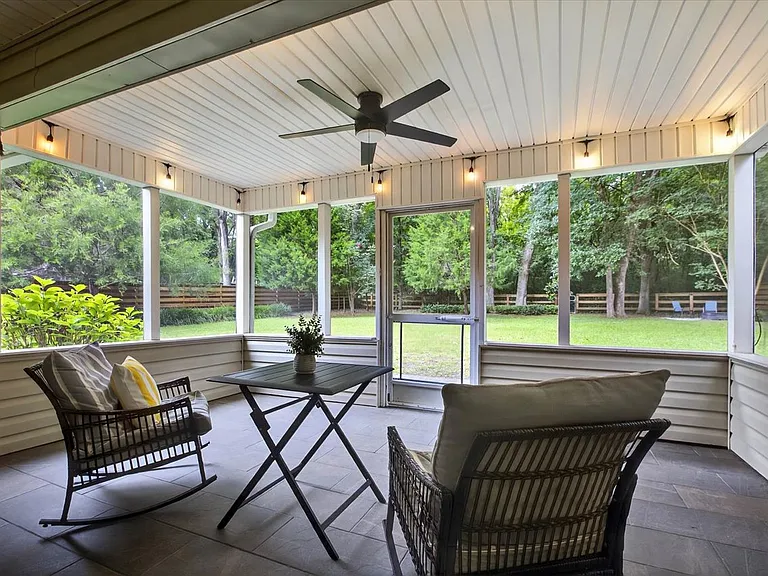 3520 Clifden Dr — Photo 59