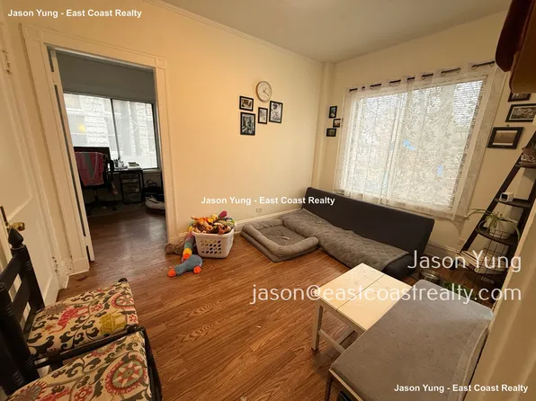 230 Walnut St, Newton, MA