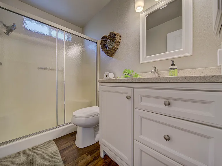 18626 Quiet Oak Pl — Photo 18