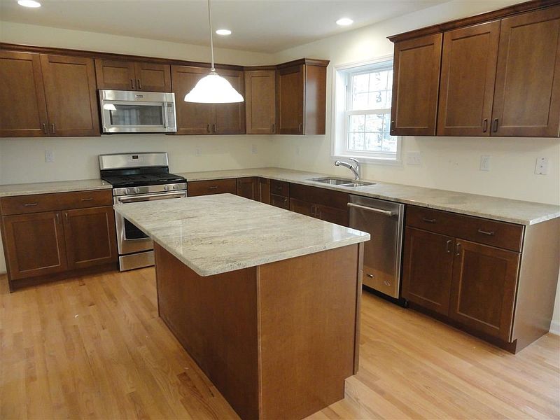 5th image of 6485 VOSBURGH Road