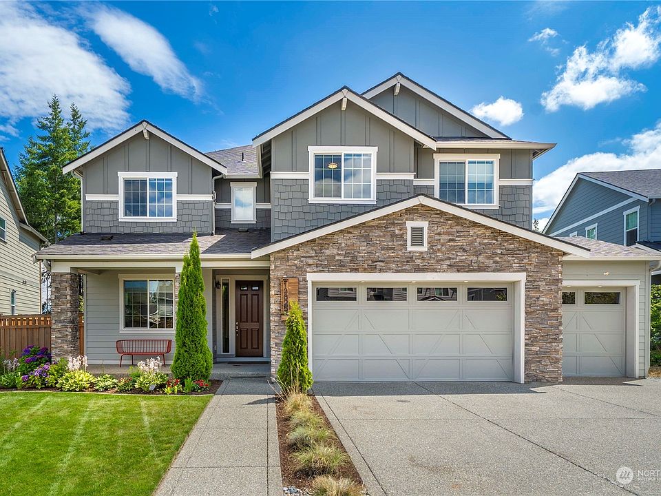 1st image of 13625 196th Avenue E