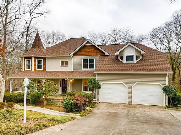 2nd image of 5074 Wood Haven Ct