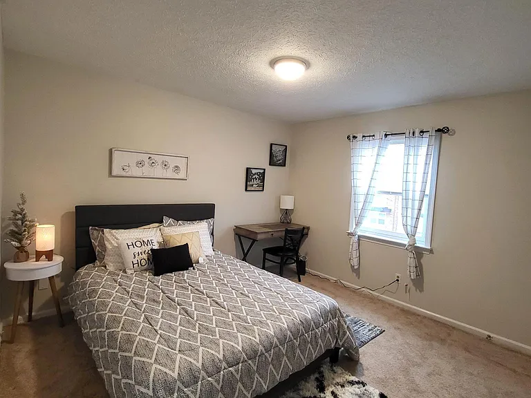 3501 Fort Ave #29 — Photo 8