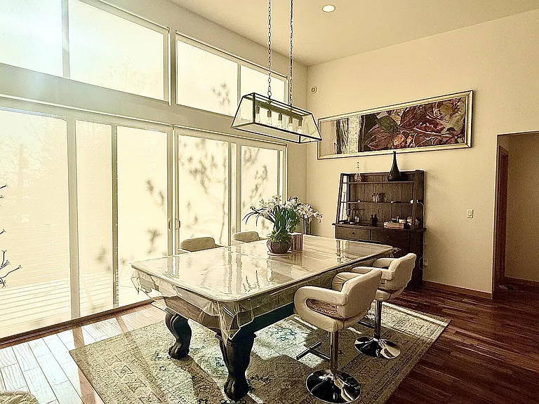 SE 47th Pl — Photo 9