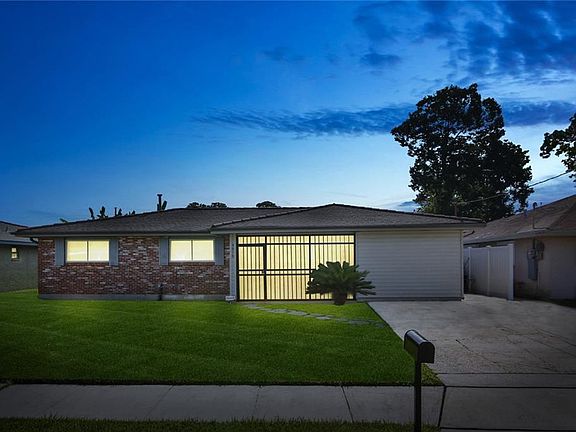 2nd image of 4919 Cardenas Dr