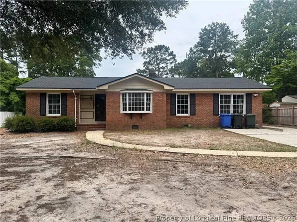 706 Shortridge Rd, Fayetteville, NC 28303