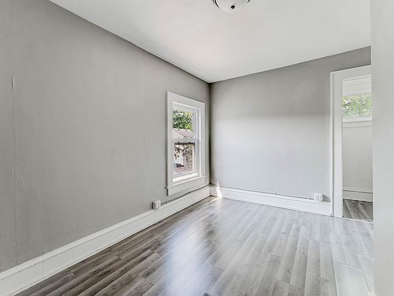 4th image of 687 Central St
