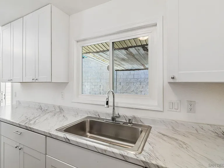 8717 Carribean Way — Photo 7