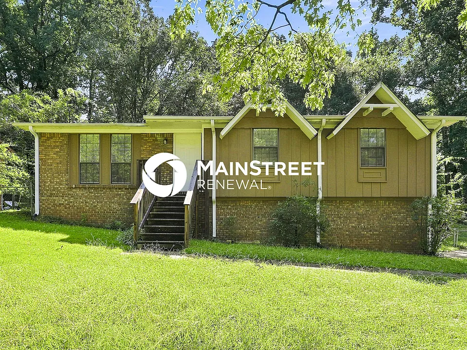 5057 Oak Leaf Cir