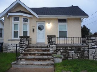 8011 Mathilda Ave, Saint Louis, MO 63123