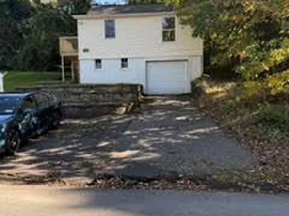 111 Locust Drive, Rocky Point, NY 11778