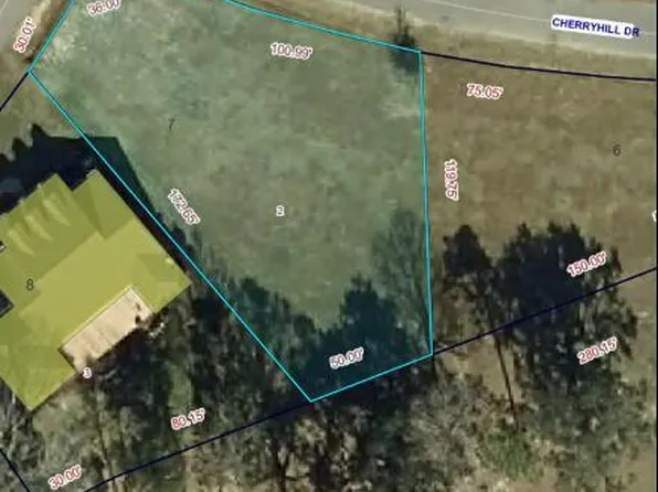 753 Cherryhill Dr, Diamondhead, MS 39525