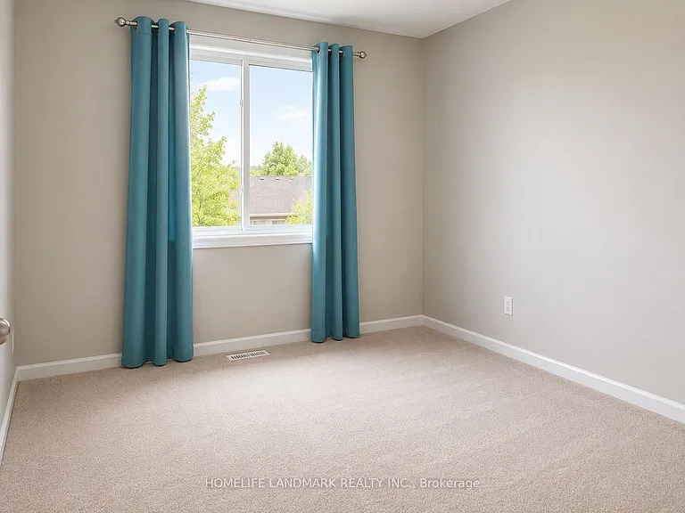 388 Berryhill Dr — Photo 10