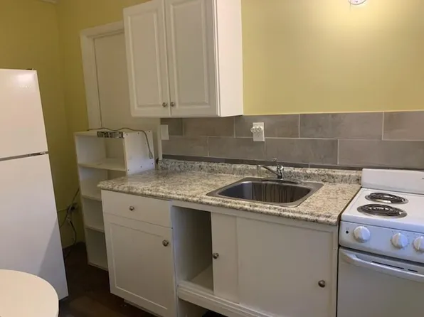 8457 Southampton Dr, Miramar, FL 33025