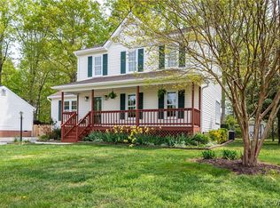 9231 Brocket Dr, Midlothian, VA 23112