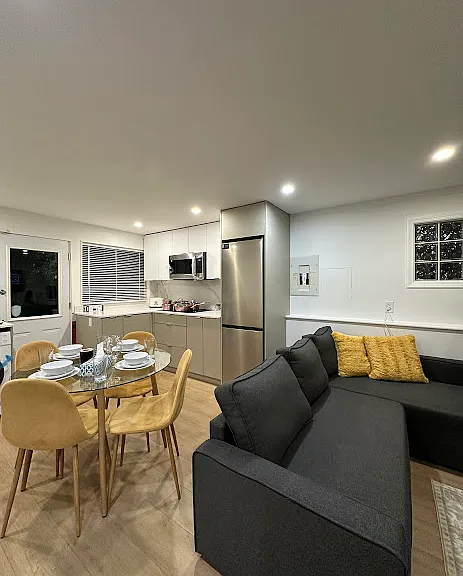 Burley Dr — Photo 20
