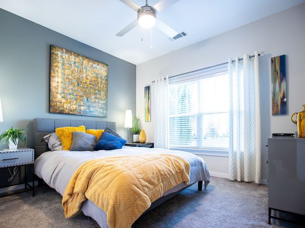 4212 Napa Oak Dr #304