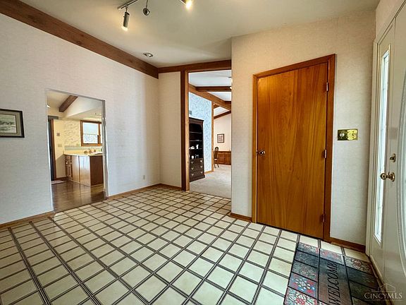 5th image of 5895 Quailhill Dr