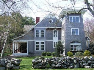 24 High St, Dartmouth, MA 02748