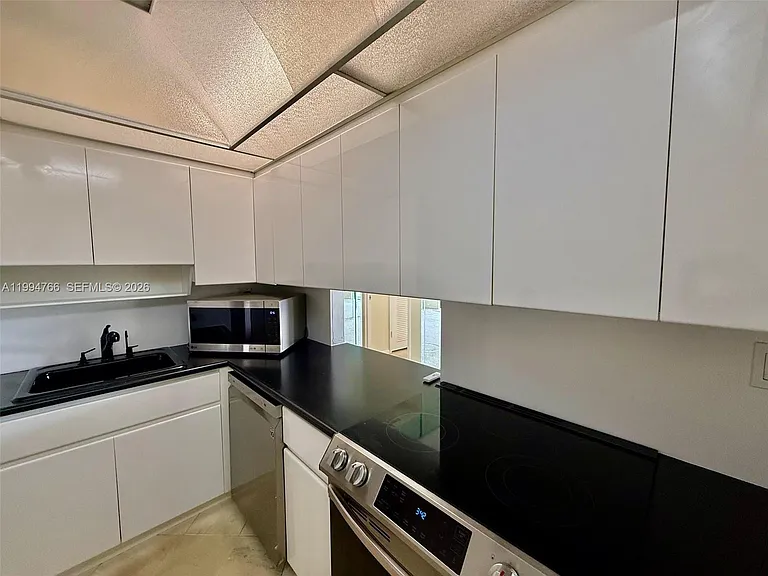 500 Three Islands Blvd #314 — Photo 4