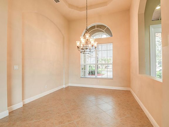 4th image of 10414 SW Azzia Way