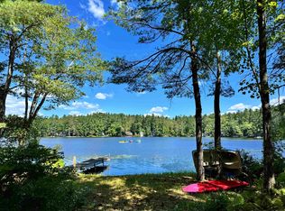 237 Rolfe Pond Dr, Hopkinton, NH 03229