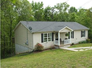 343 Hickory St, Ringgold, GA 30736