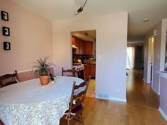 3rd image of 1608 Waxwing Ct #1608