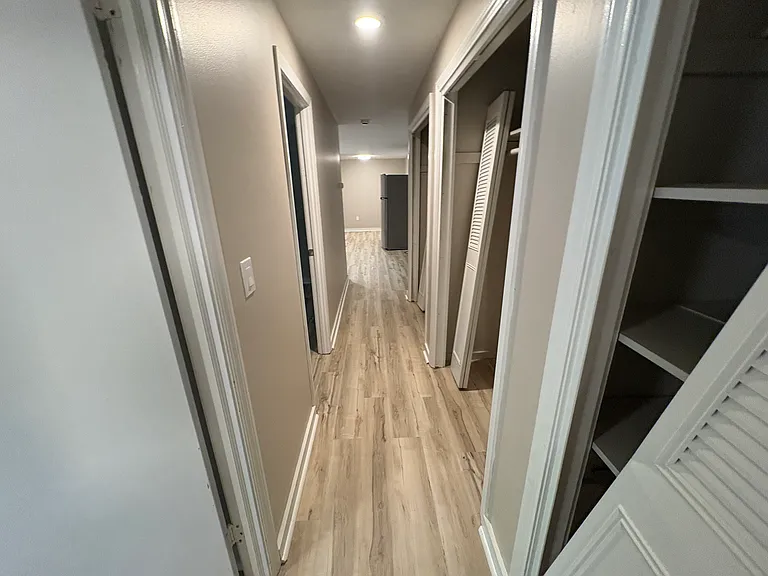 30A Hillside St #29 — Photo 4
