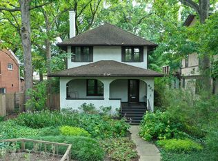 423 Greenleaf Ave, Wilmette, IL