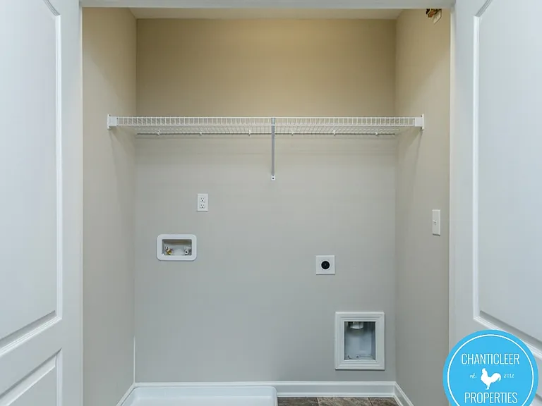 1423 Tamarino Dr — Photo 11