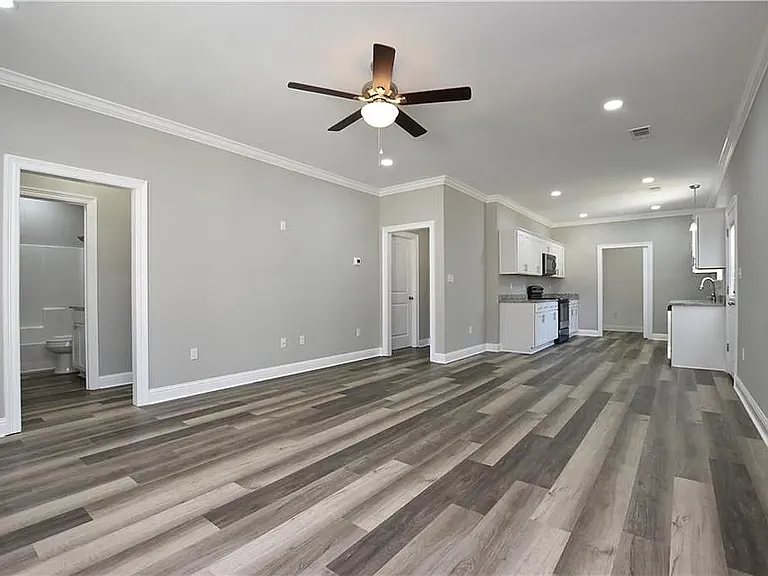 64342 McCarthy Ln — Photo 2