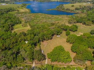 17831 Lake Iola Rd, Dade City, FL 33523