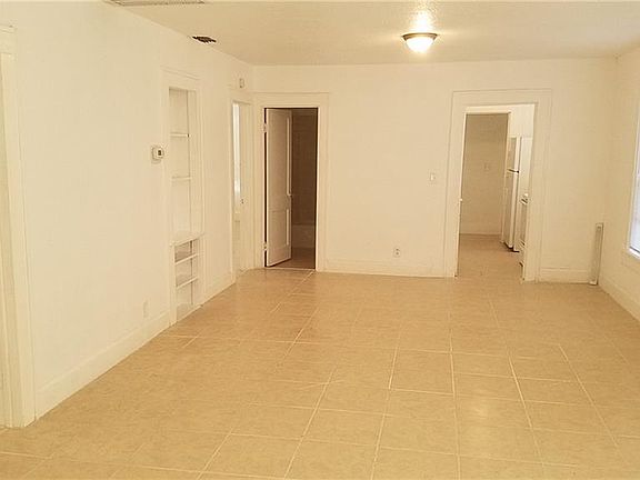 2nd image of 1750 29th St S
