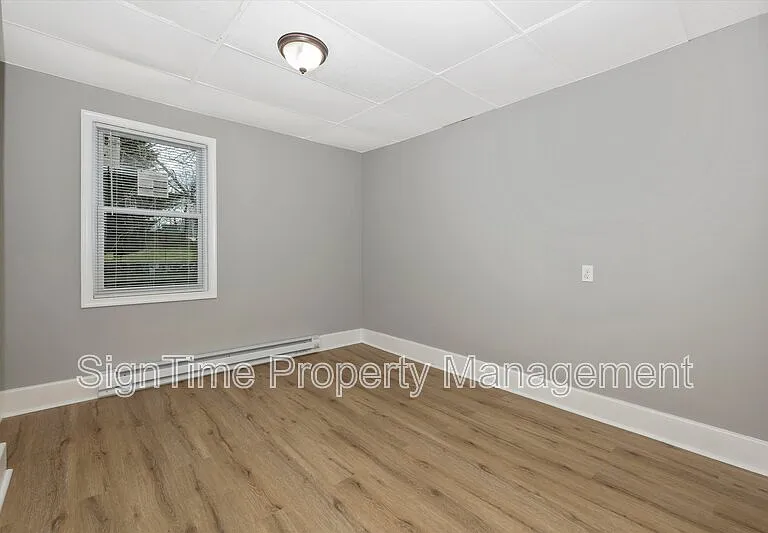 114 N Conococheague St — Photo 30