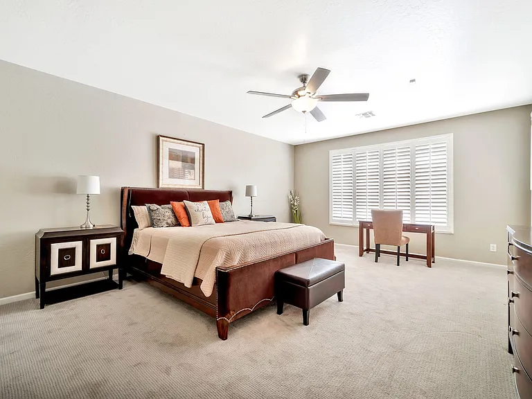 2519 W Myopia Dr — Photo 22